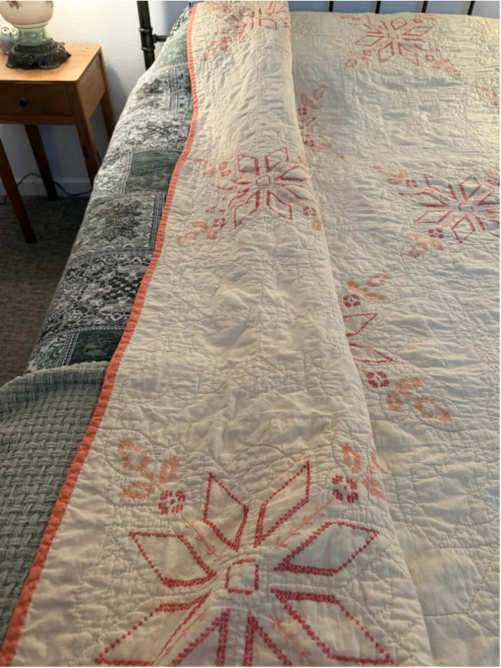 Vintage Handmade Quilt Hand Quilted Embroidered Floral Star 79x90 Full Queen Cot